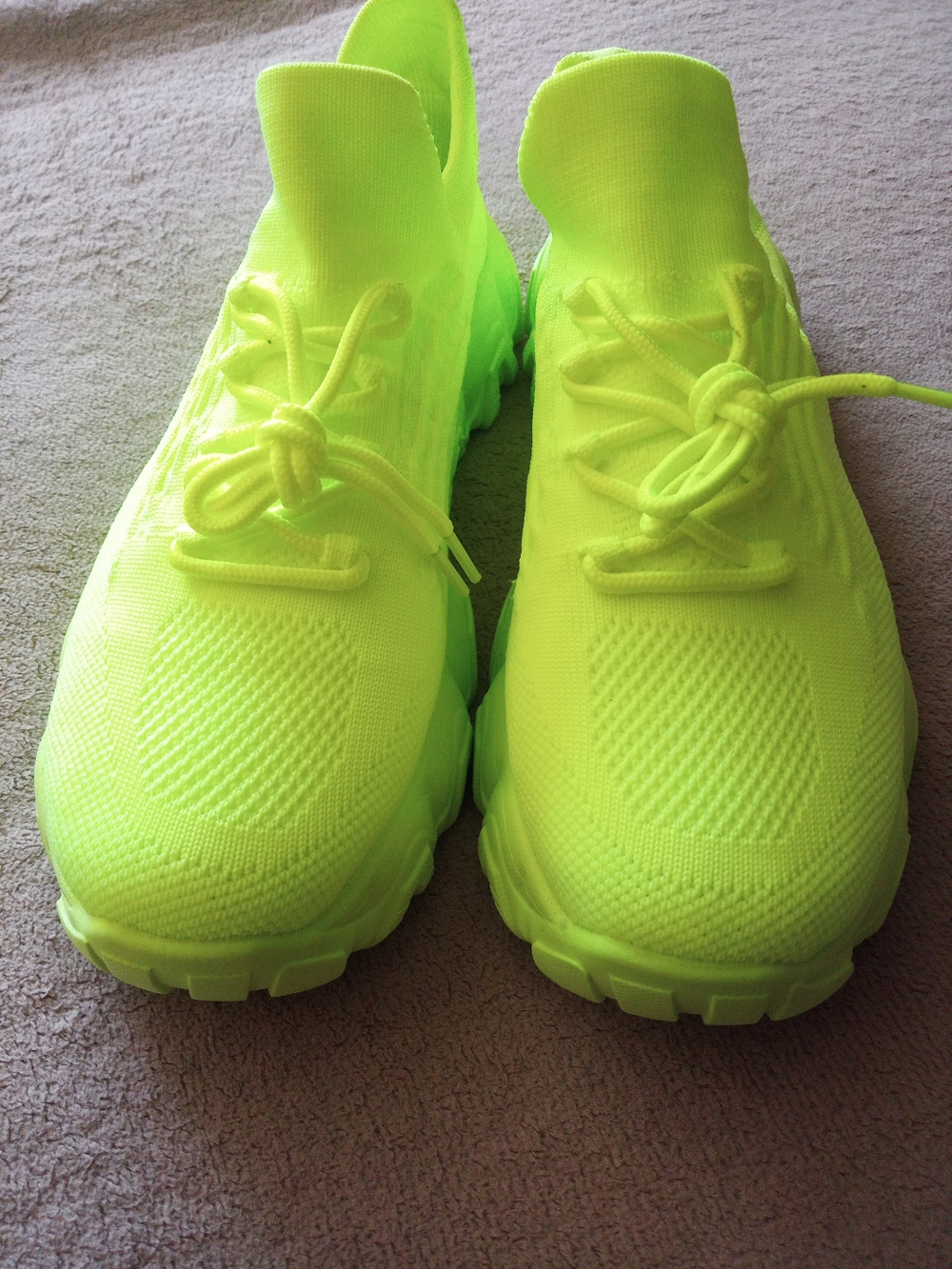 SHEIN Neon Yellow Knit Athletic Sneaker